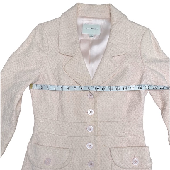 Banana Republic Pastel Pink Trench coat - size medium - Picture 3 of 4